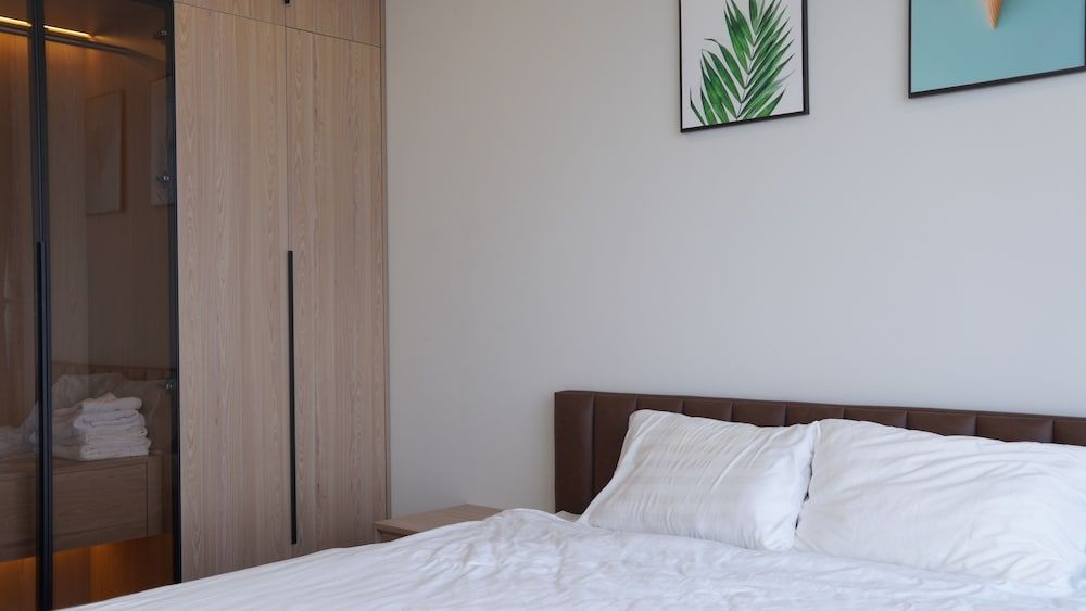 The Matrix One Residence Apartment, 3 Bedrooms, City View 5