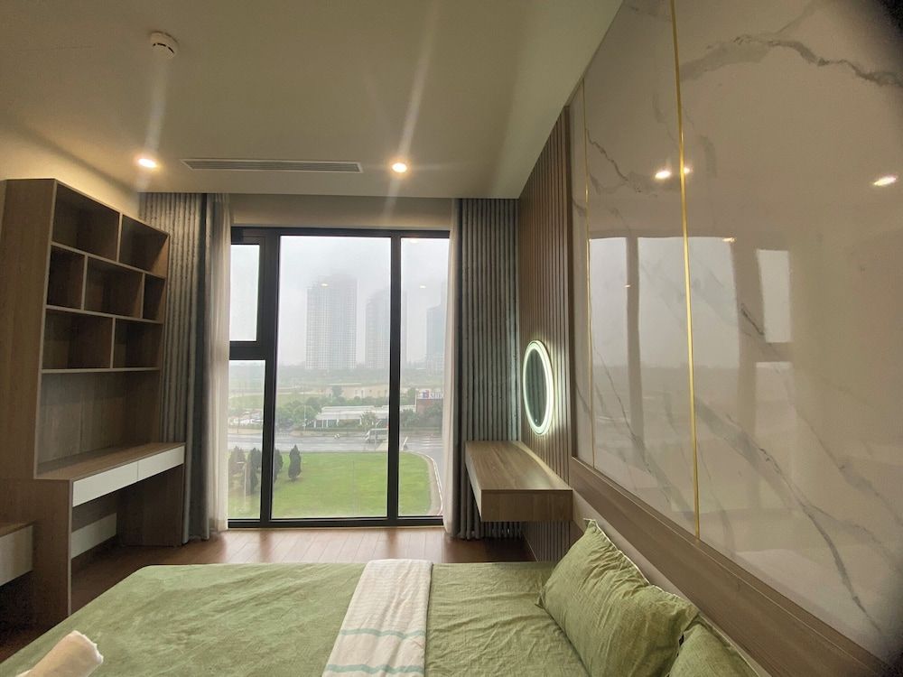 The Matrix One Residence Apartment, 3 Bedrooms, City View 11