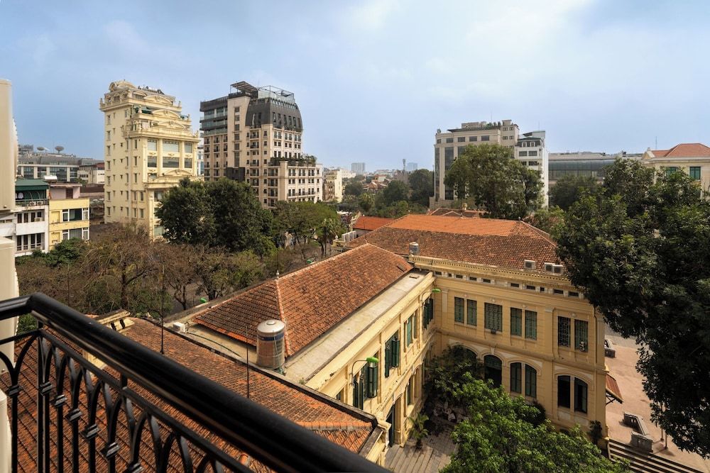 Basic Studio, Balcony, City View