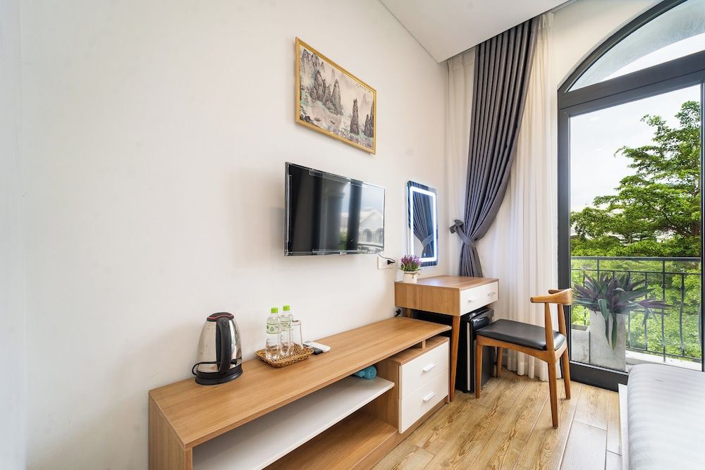 Hotel Phuc Lam Grand World Basic Double Room 12