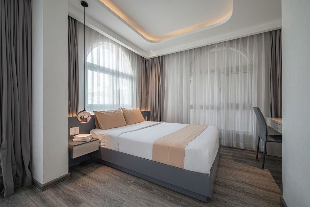 Executive Double Room, City View