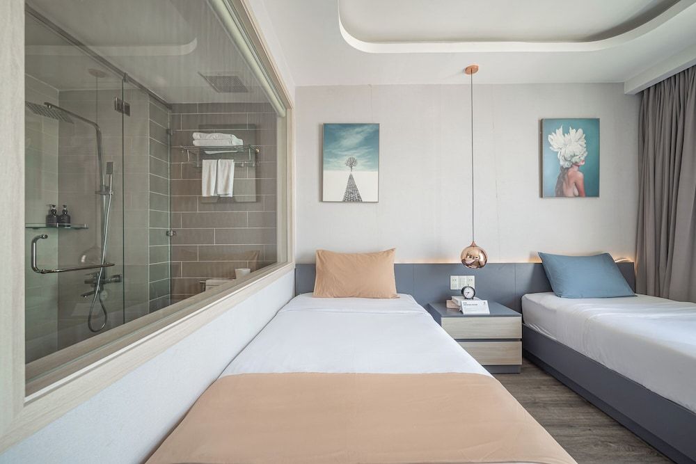 Deluxe Twin Room, City View