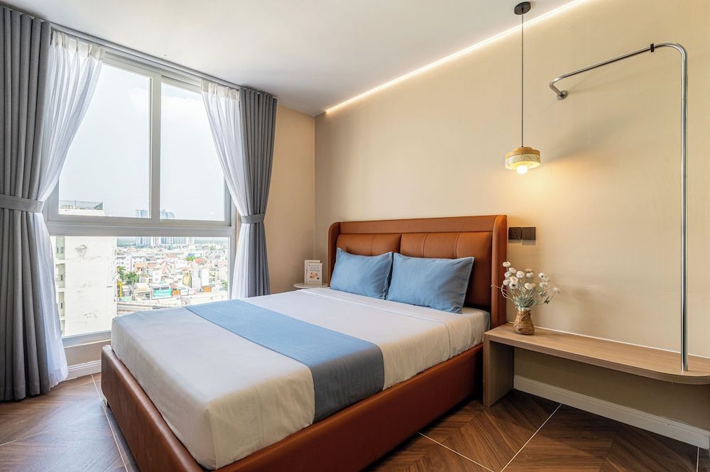 Luxury Double Room, City View