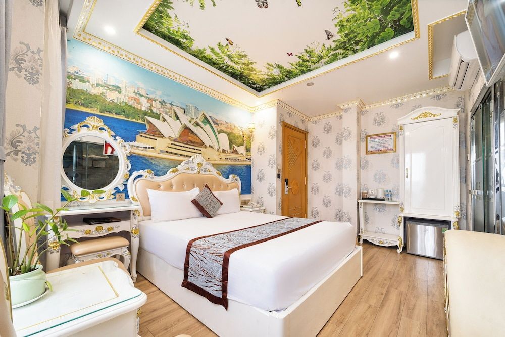 Economy Suite