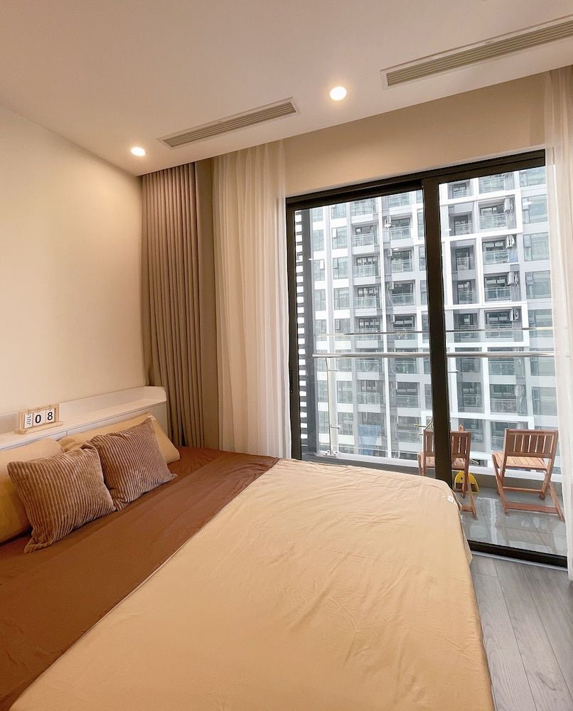 Radiant Vinhomes Smart City - Apartment Classic Studio