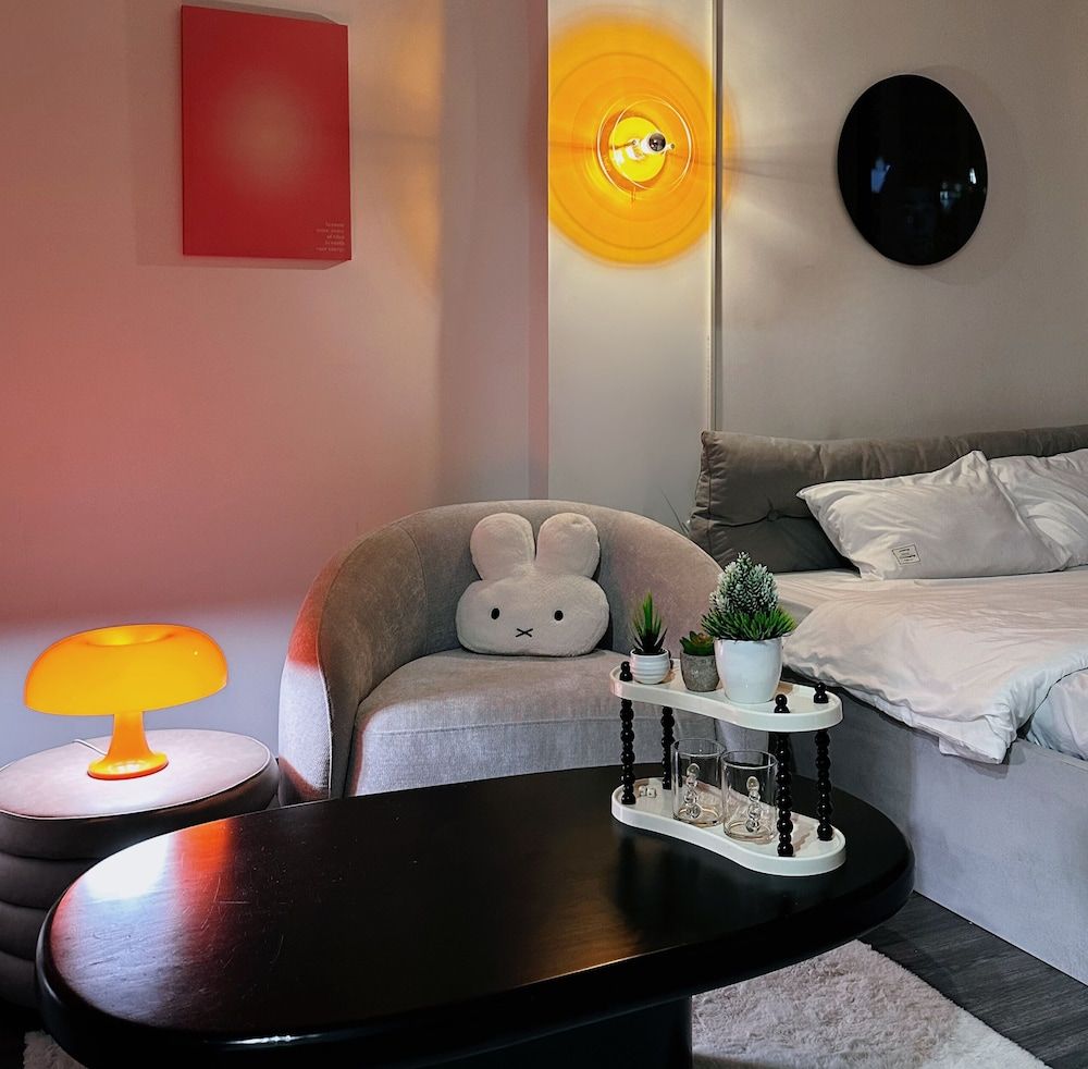 Radiant Vinhomes Smart City - Apartment Classic Studio 4