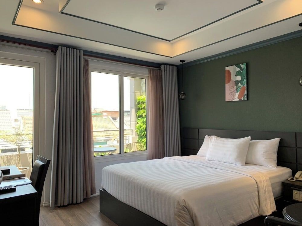 The Star Hotel Deluxe Double Room, City View 2