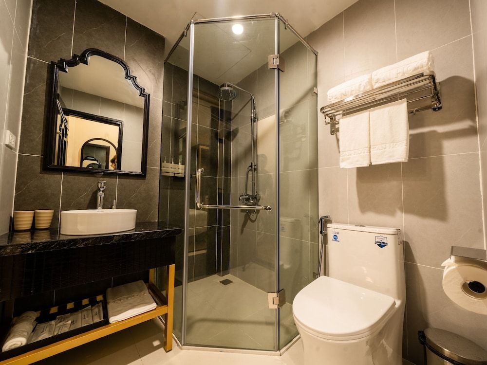 San Quinze Hanoi Hotel