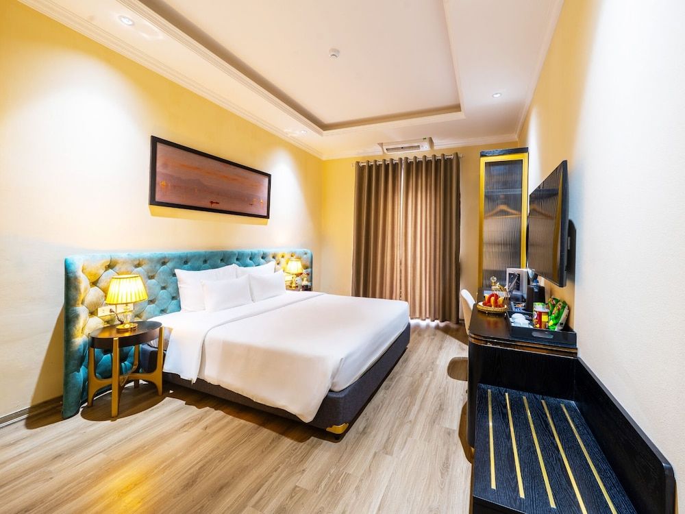 San Quinze Hanoi Hotel Deluxe Double or Twin Room 4