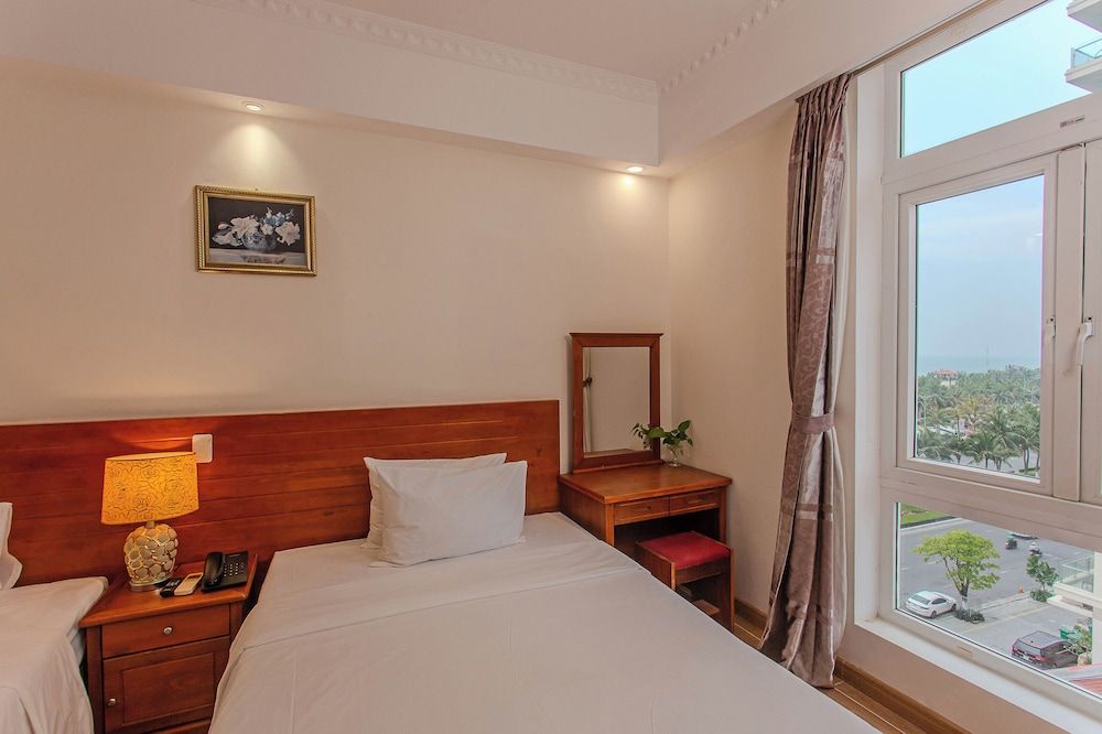 Deluxe Twin Room, Partial Sea View