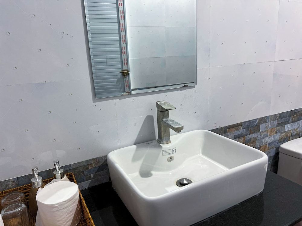 Sea Breeze Resort & Spa Executive Quadruple Room, Garden View 16