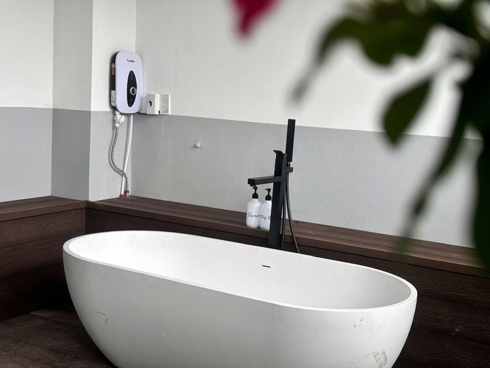 TPHomes Sala Family Quadruple Room, City View 3