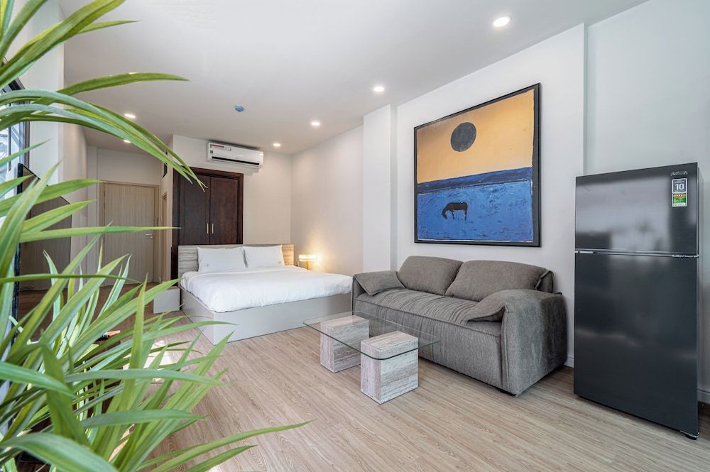 Home by CR Concept in The Center Signature Studio Suite, 1 King Bed with Sofa bed