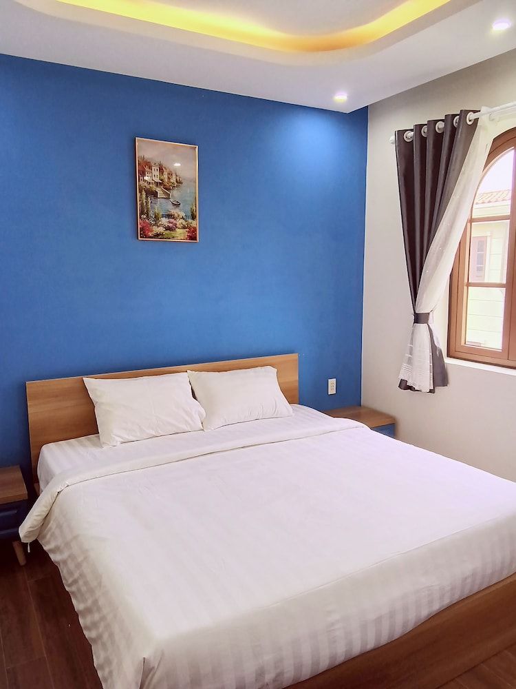 Deluxe Double Room Single Use, Balcony, City View