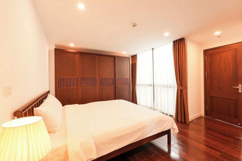 Nine Housing West lake 136 Vu Mien