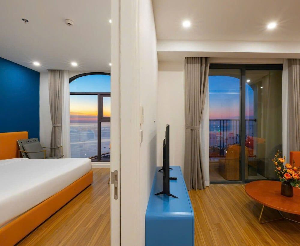 Skyline Hillside Apartment Phu Quoc One-Bedroom Balcony Ocean View