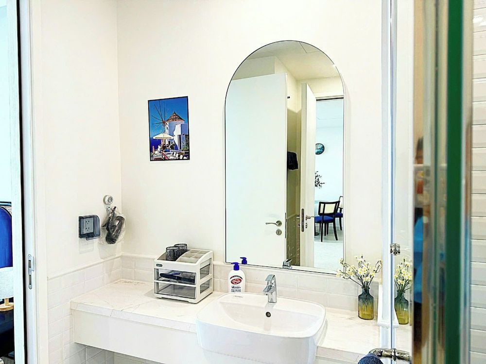 Skyline Hillside Apartment Phu Quoc One-Bedroom Balcony Hillside View 5