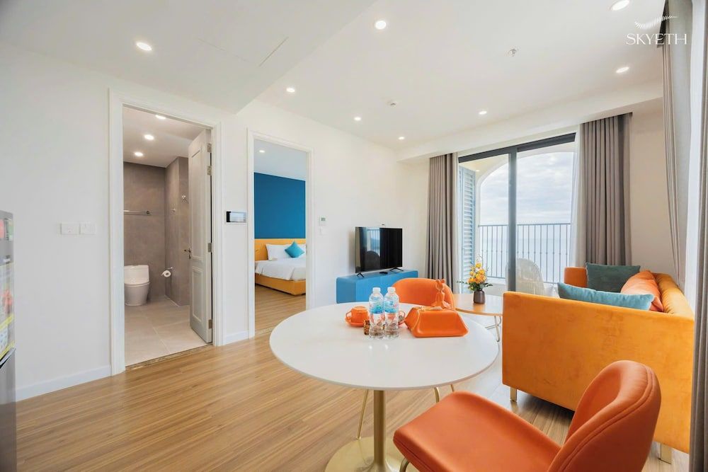 Skyline Hillside Apartment Phu Quoc One-Bedroom Balcony Ocean View 5