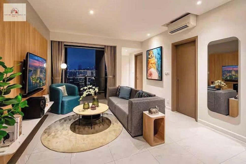 ZENITY Skyline Residences Suite Luxury Apartment, 1 Bedroom, City View 13