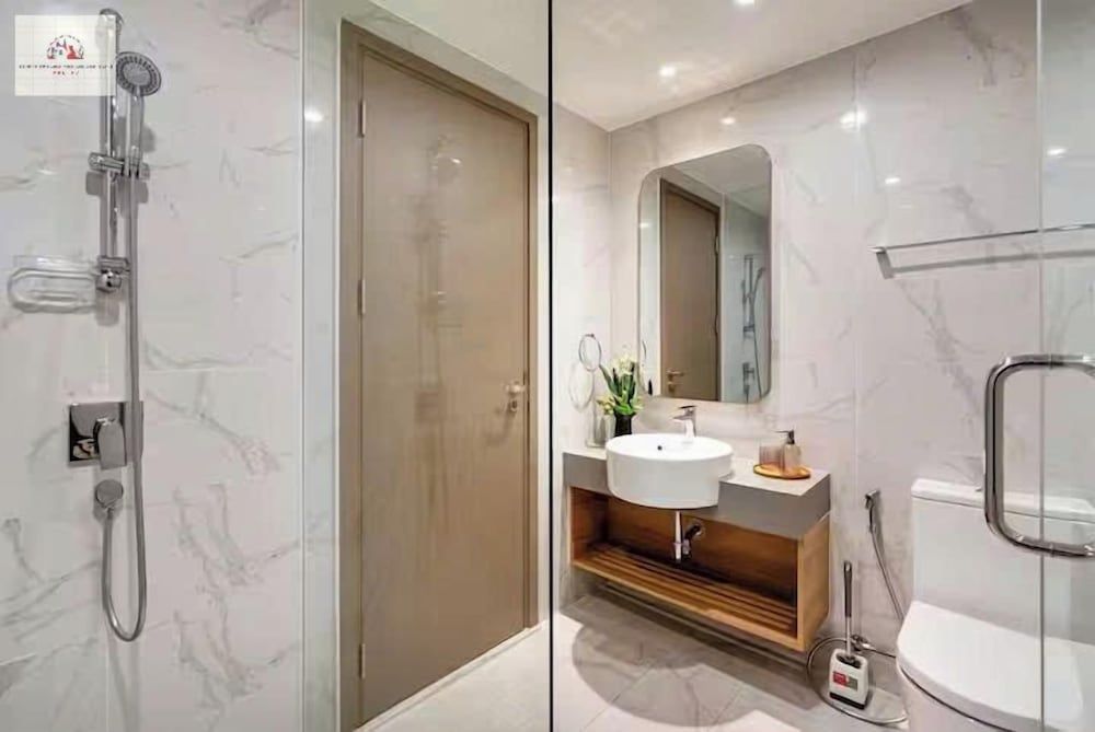 ZENITY Skyline Residences Suite Luxury Apartment, 1 Bedroom, City View 9