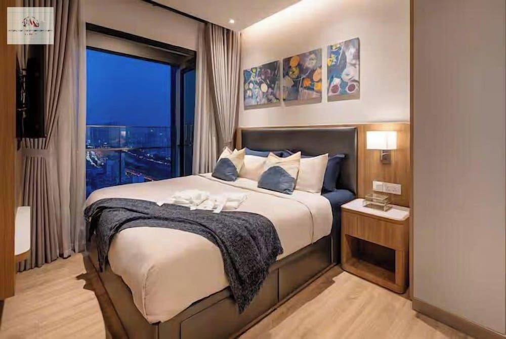 ZENITY Skyline Residences Suite Luxury Apartment, 1 Bedroom, City View 6