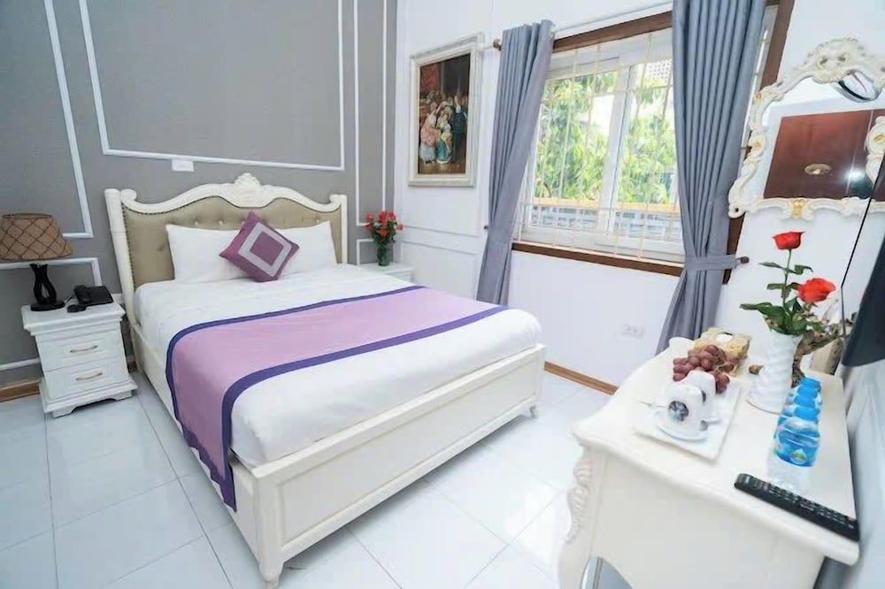 Deluxe Double Room, City View