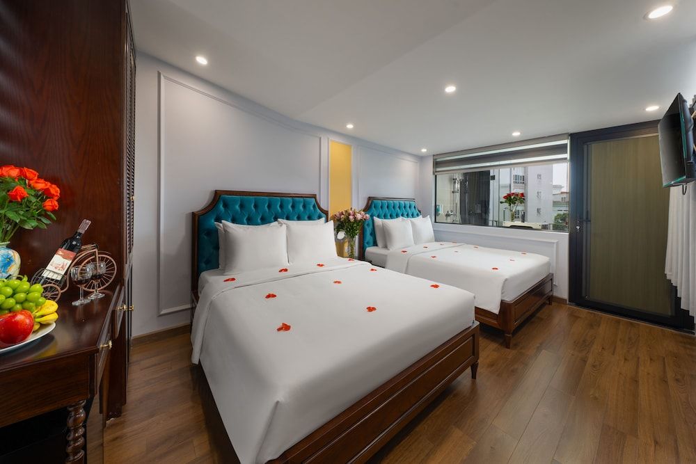 Family Suite Room With City View