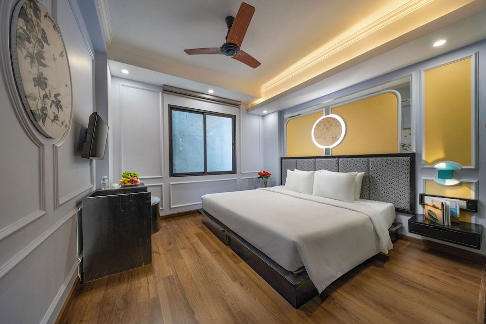 Deluxe Double or Twin Room With Window