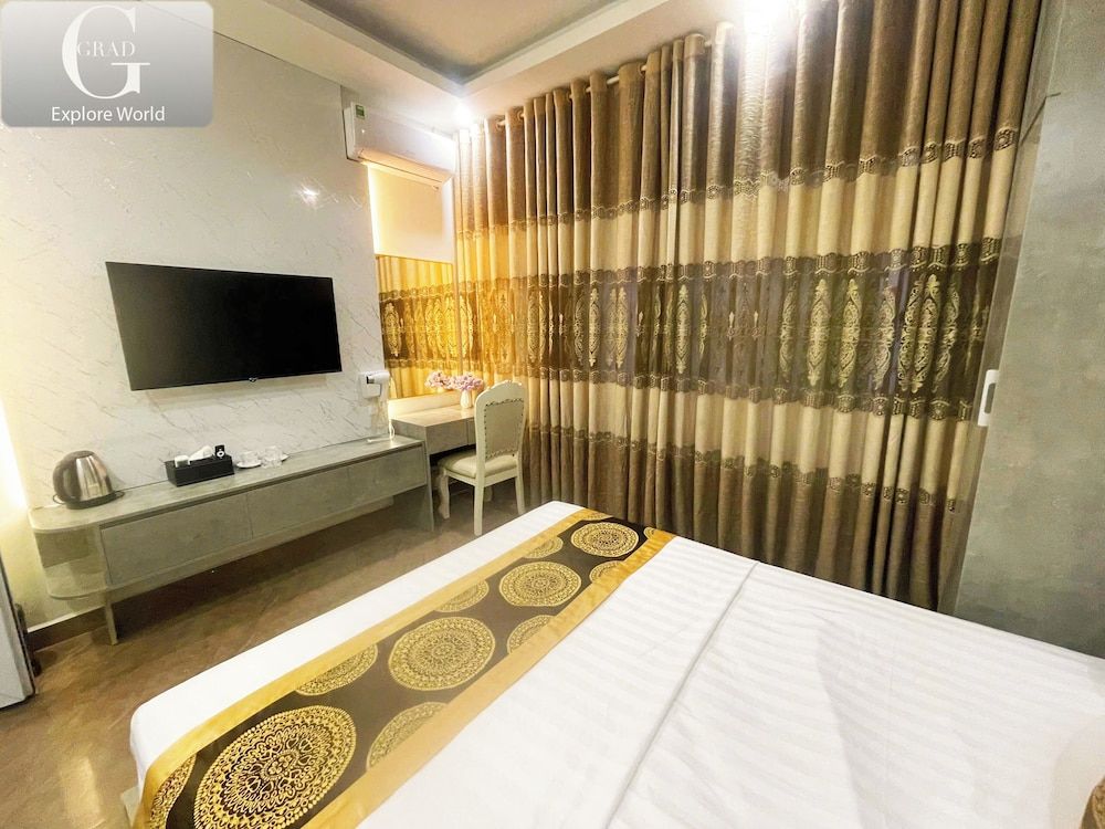 Economy Room