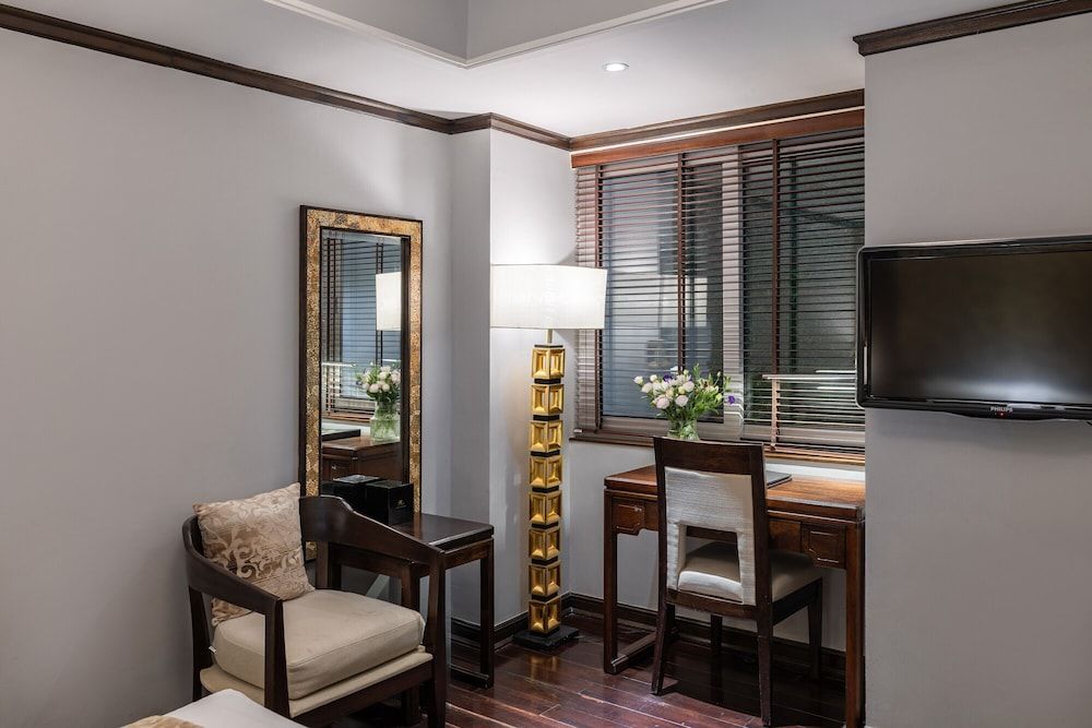 Hanoi Solis Hotel Deluxe Double or Twin with Window No View 8