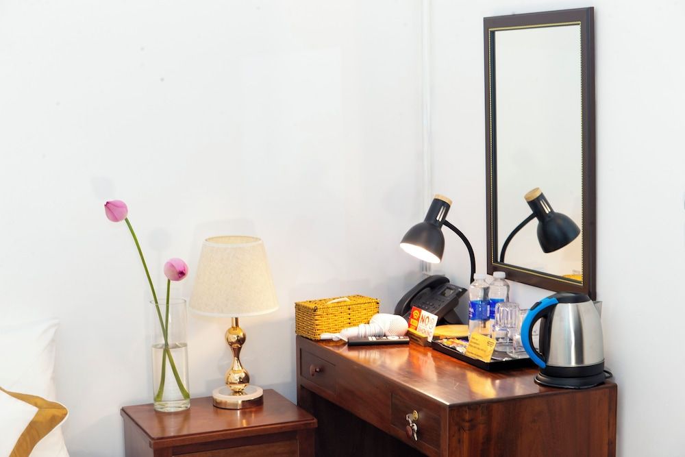 The Rice De Tham Hotel Deluxe Room, City View 28