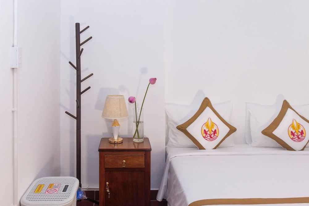 The Rice De Tham Hotel Standard Room, 1 Queen Bed 12