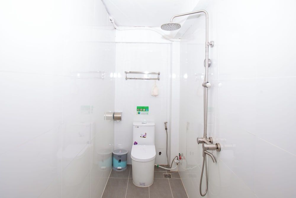 The Rice De Tham Hotel Deluxe Room, City View 16