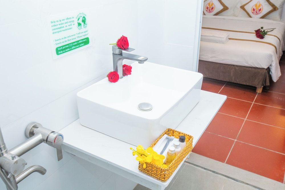 The Rice De Tham Hotel Deluxe Room, City View 19