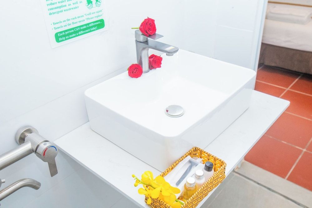 The Rice De Tham Hotel Deluxe Room, City View 22