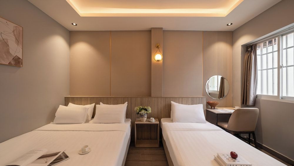 Superior Triple Room