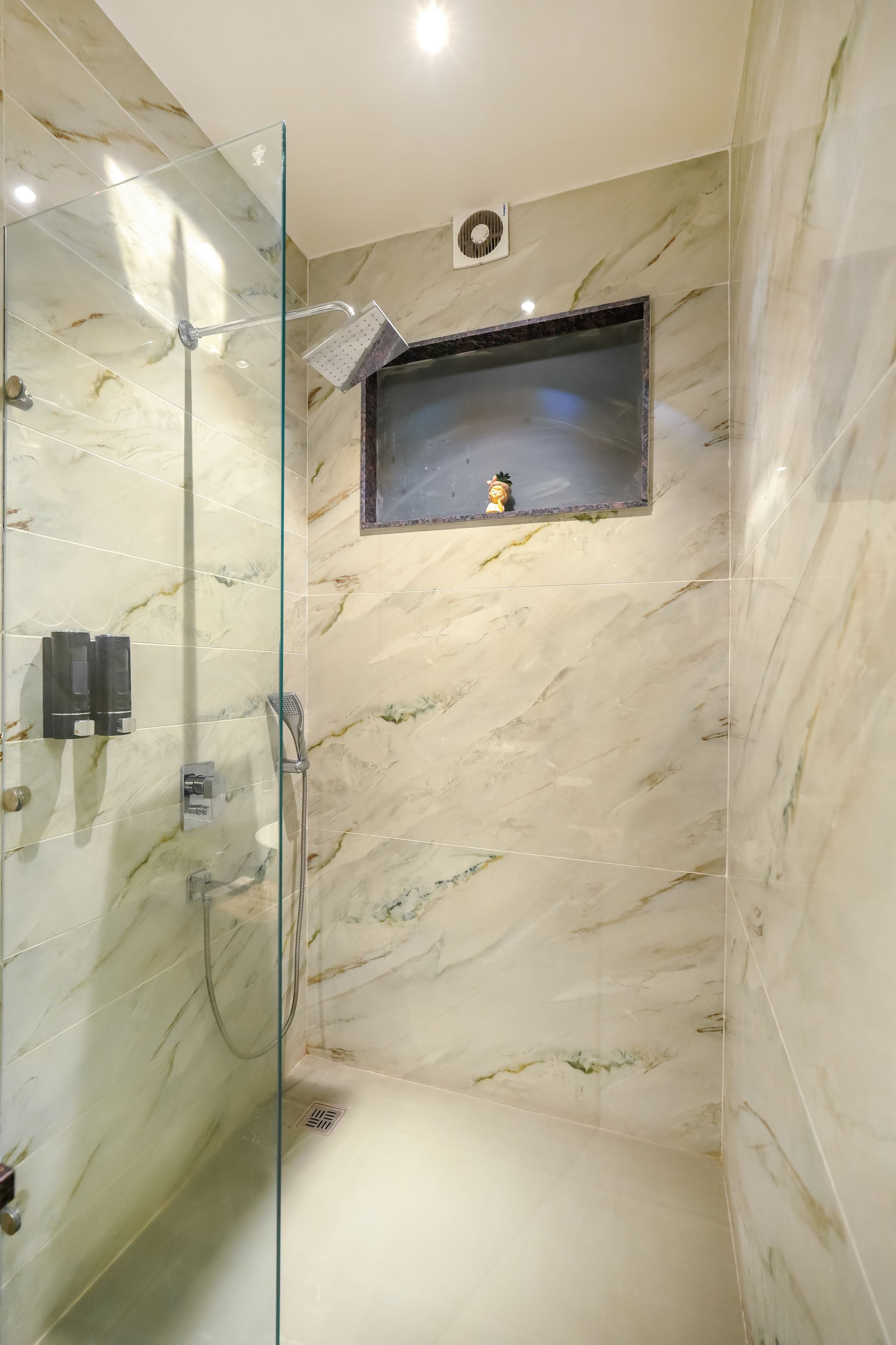 Hotel Comfort Court Amritsar Deluxe  Double Room 8