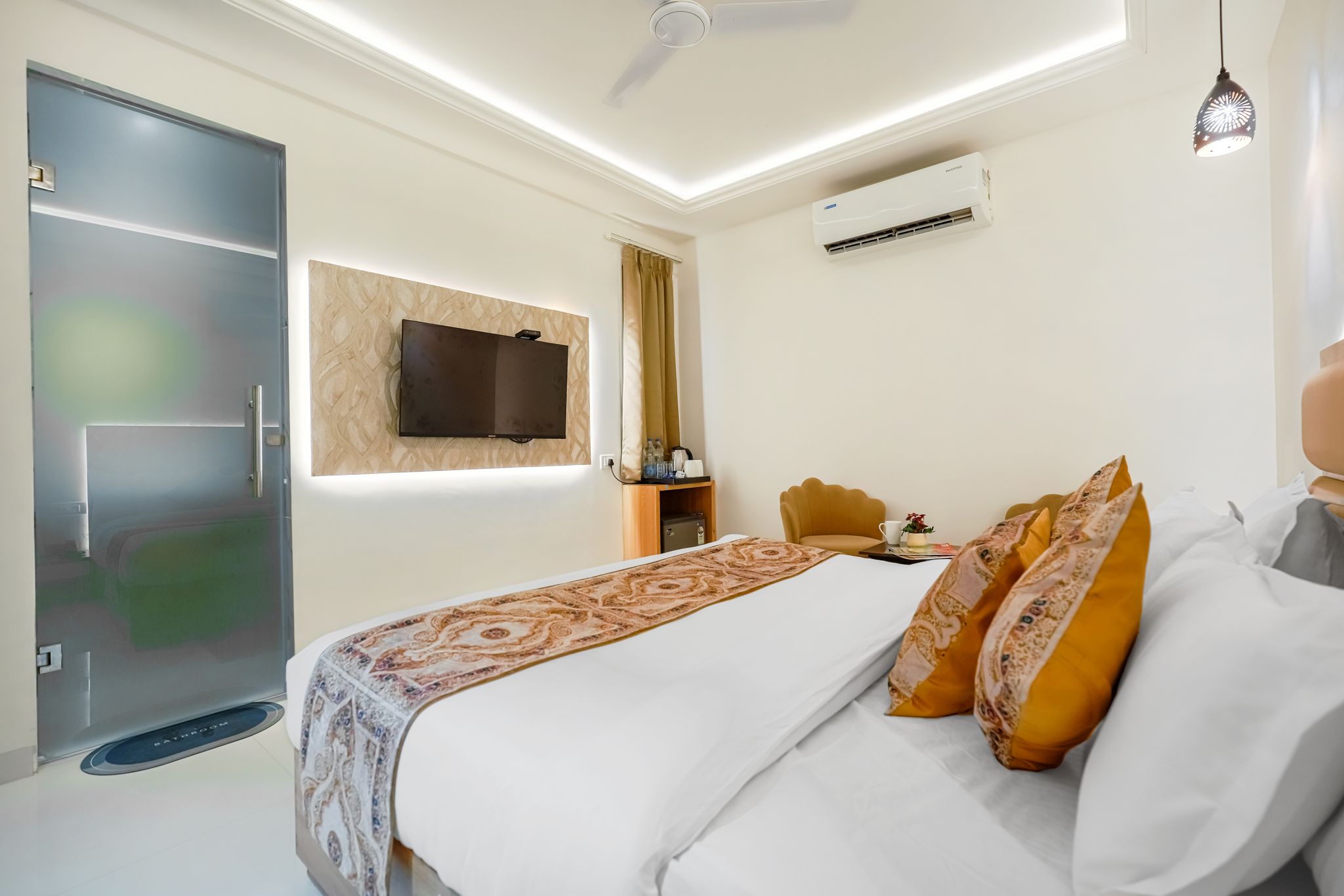Hotel Comfort Court Amritsar Deluxe  Double Room 4