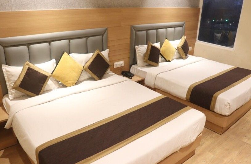 4 BED FAMILY ROOM WITH JALIAN WALA BAGH VIEW