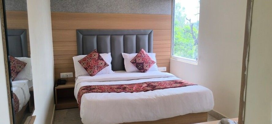 DELUXE ROOM WITH JALLIAN WALA BAGH VIEW