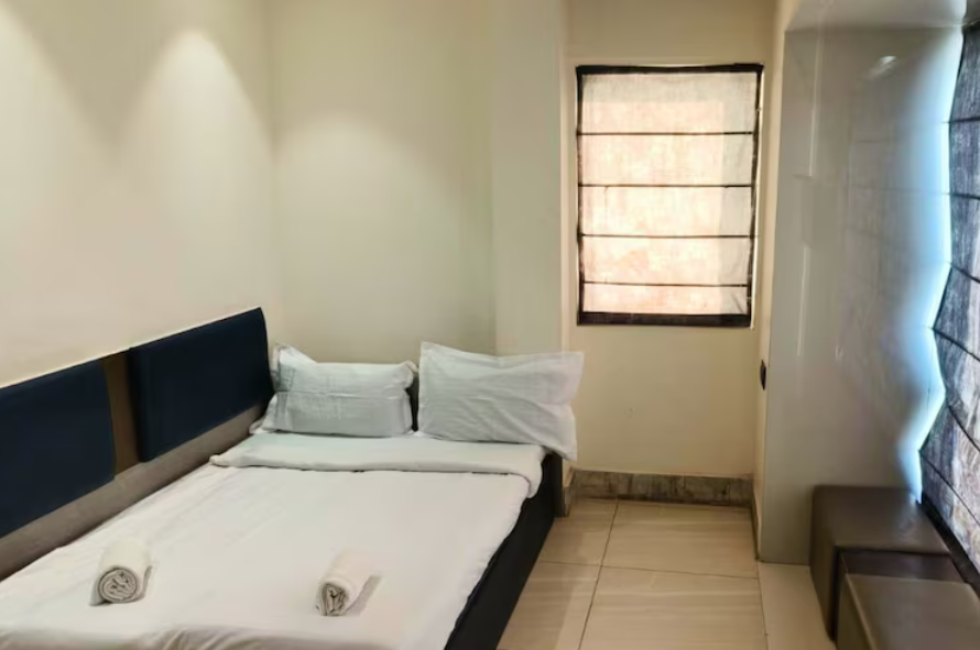 Family Room Squad AC