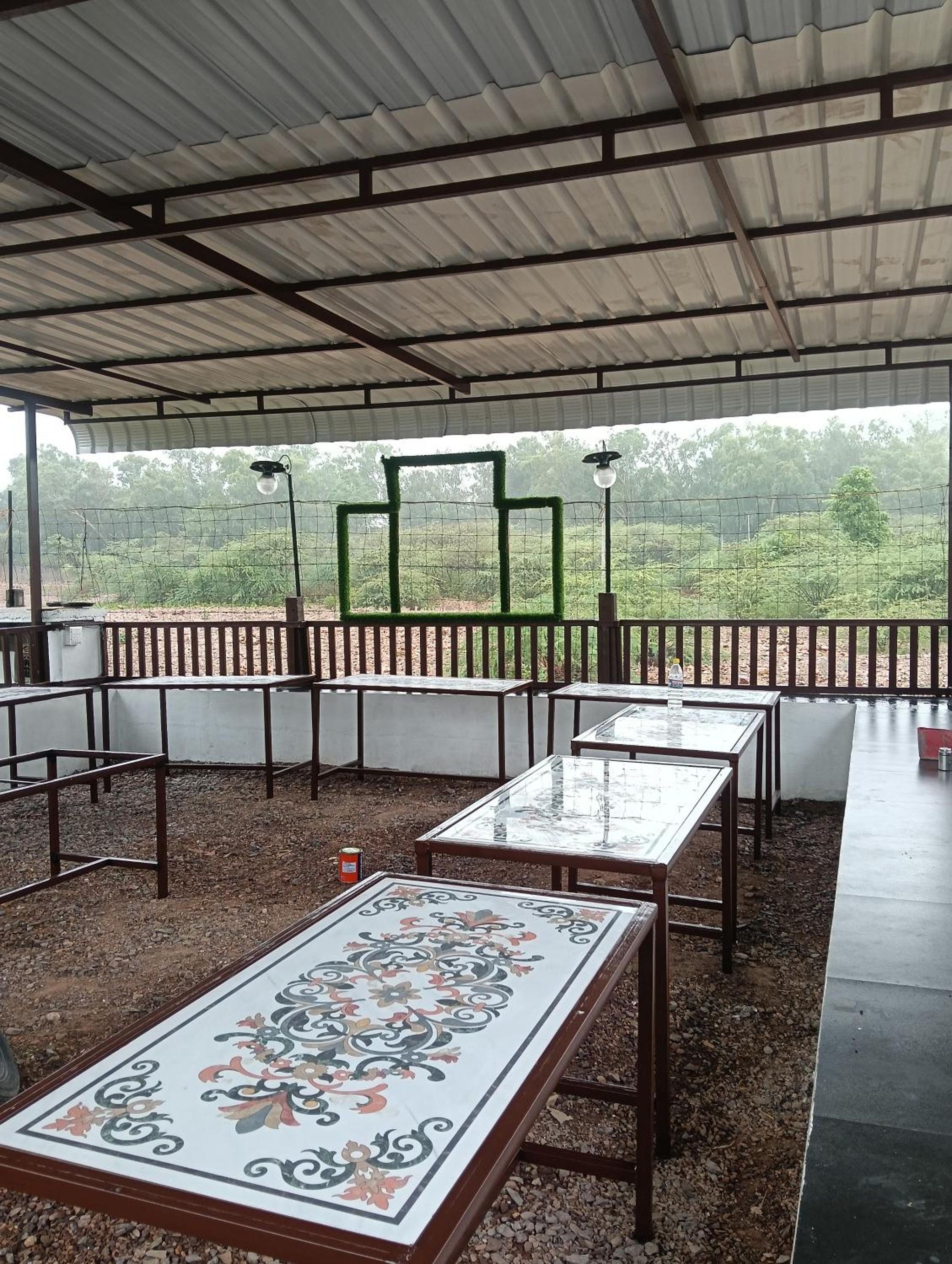Dhundhleshwar Resort