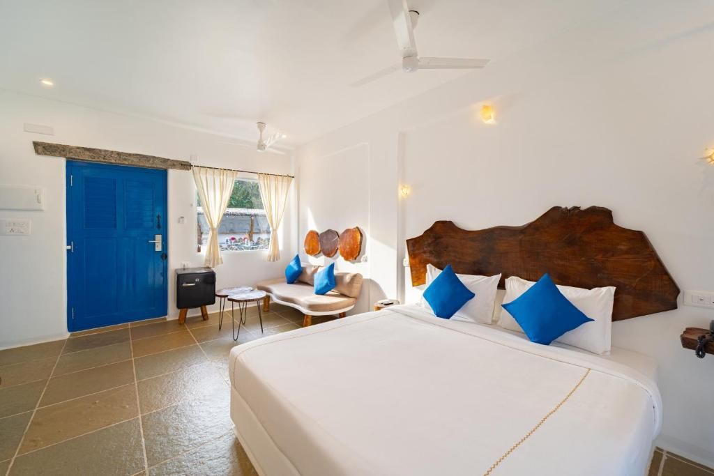 Conch Luxury Private Pool Suites Deluxe Pool Facing Room in Terrace