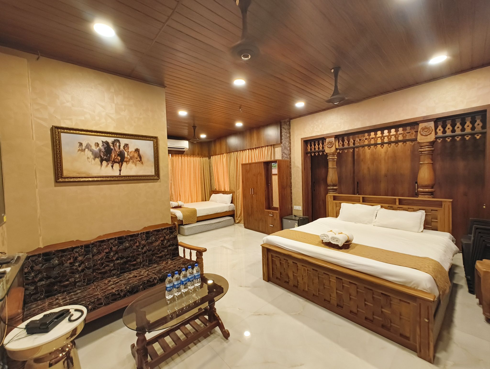 SEA VIEW OCEAN BREEZE (GROUND FLOOR)