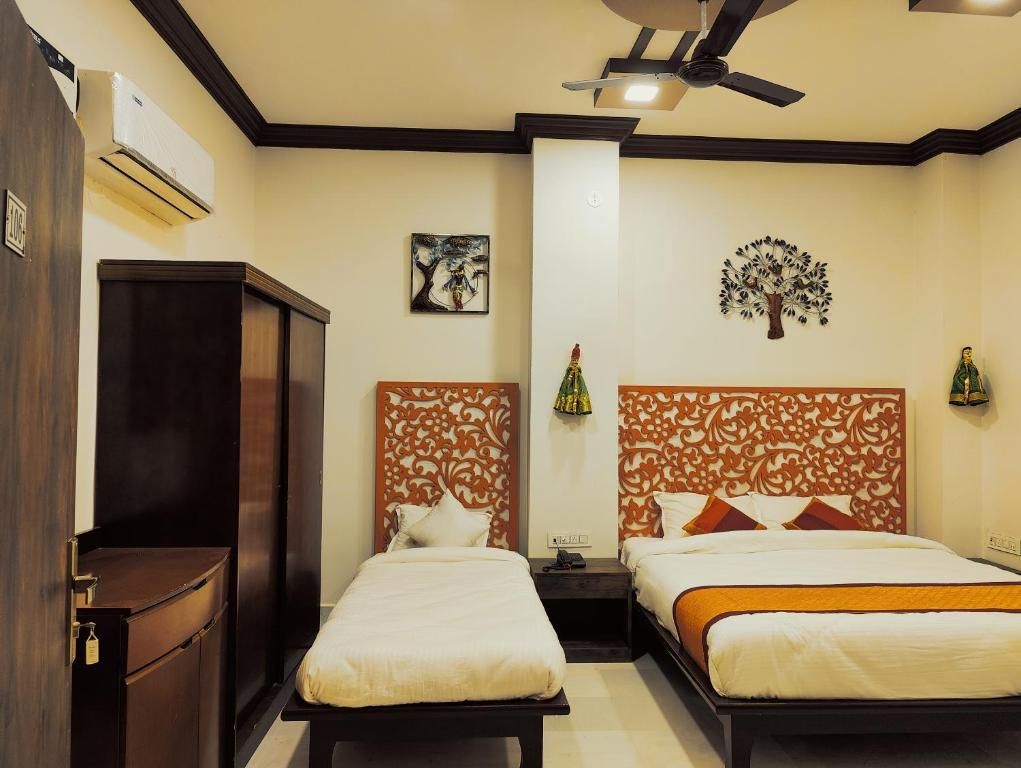 Maharaja Suite Room