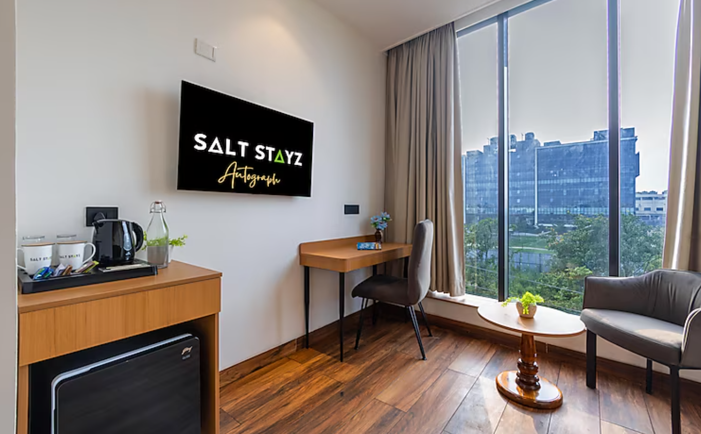 Superior Room with Pool and Gym Acess