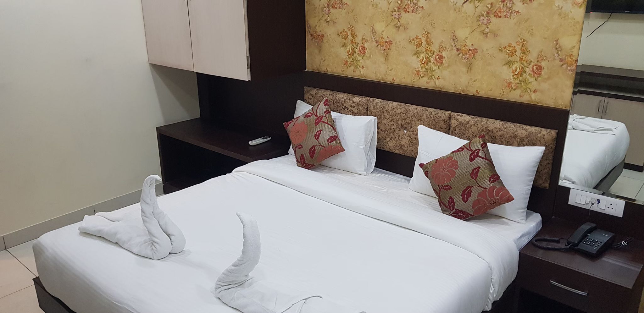 Hotel Teeja Deluxe room Double Occupancy 2