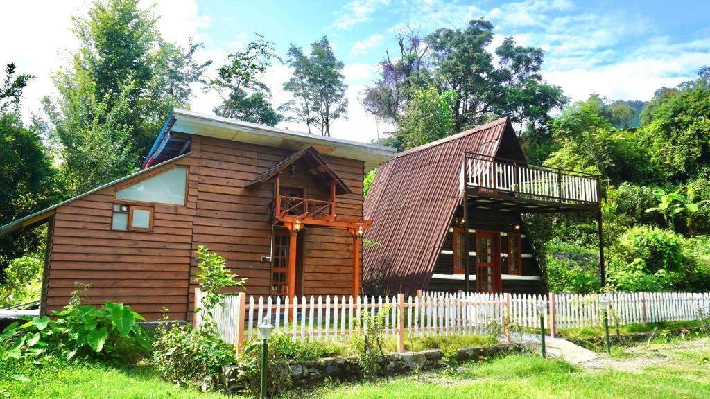 Hotel Yan Residency Bhimtal- Nainital
