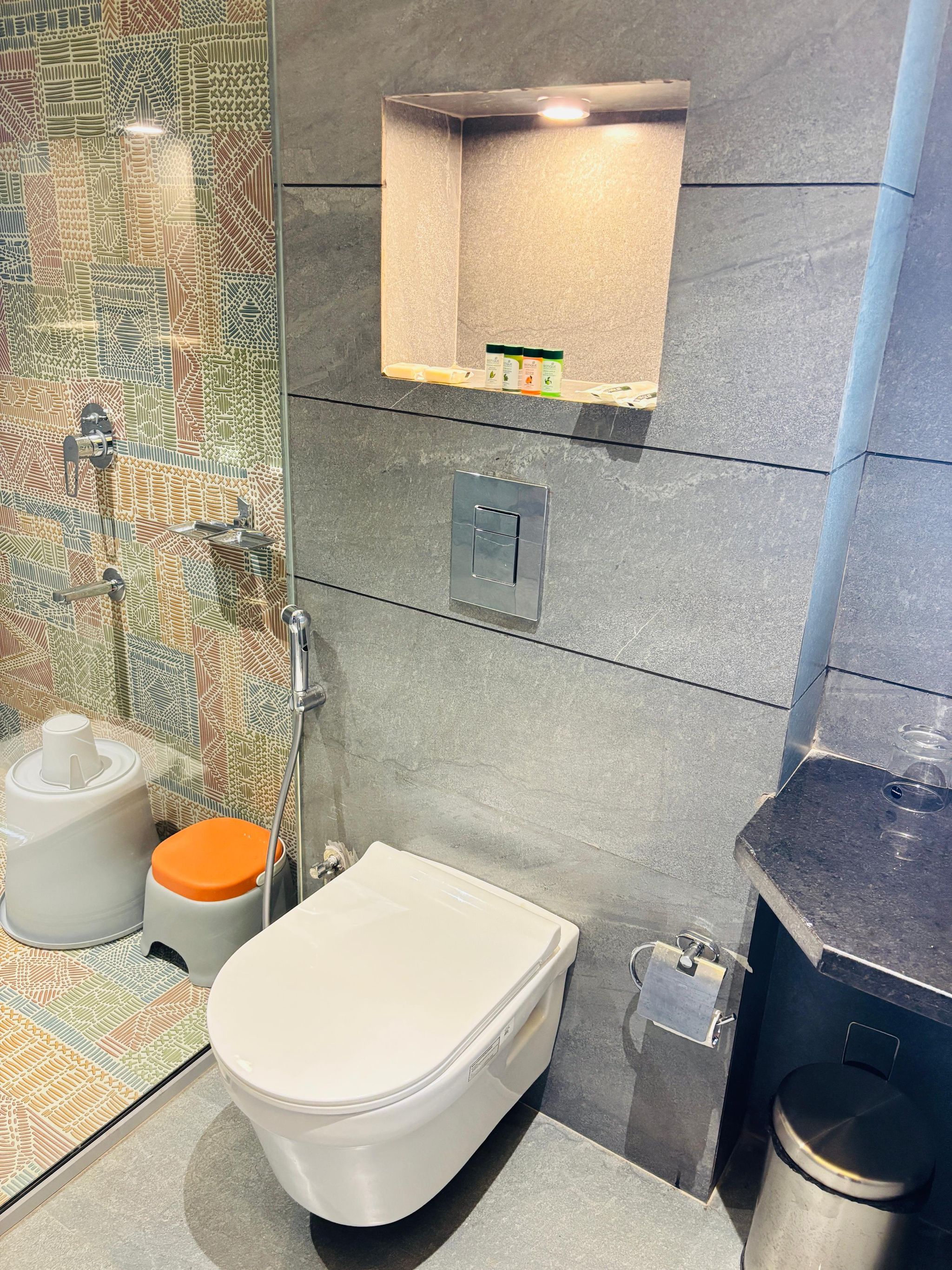 Hotel Sun N Moon Standard Room with City View 7