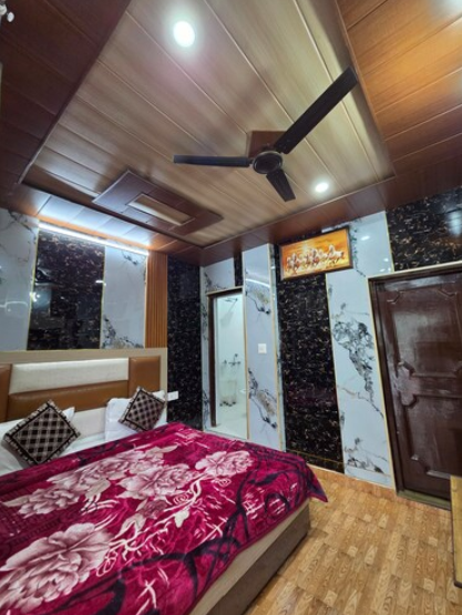 Pine wood Mcleodganj Deluxe Room 5